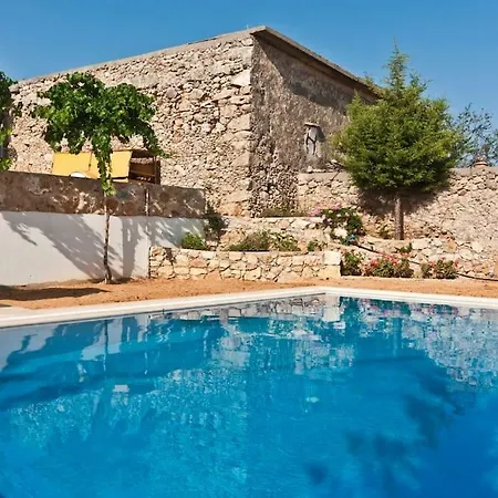 Kavousi Villa *